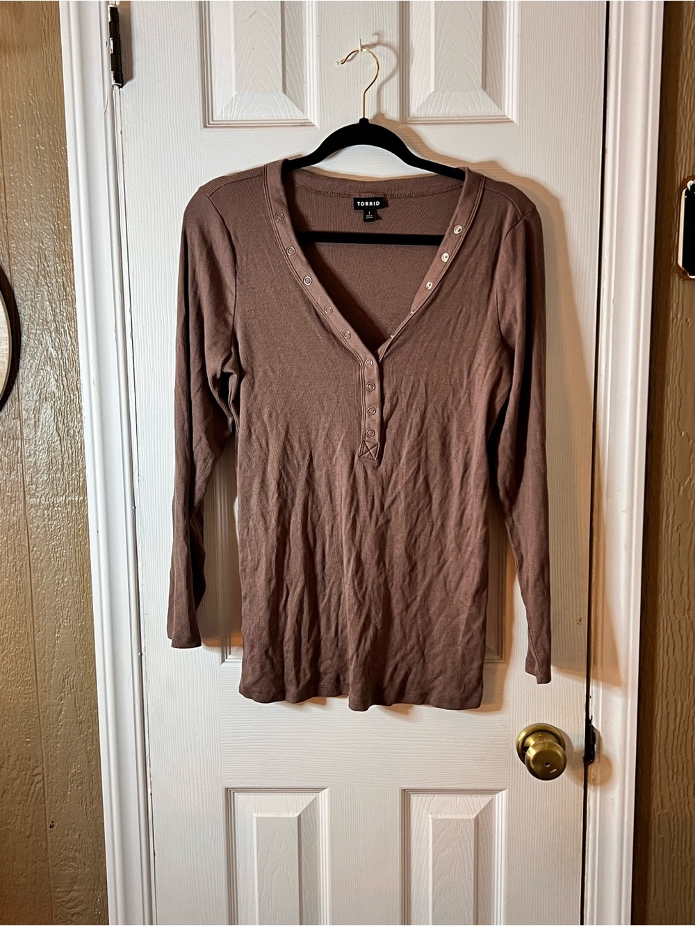 torrid gray beige Long Sleeve Henley Top